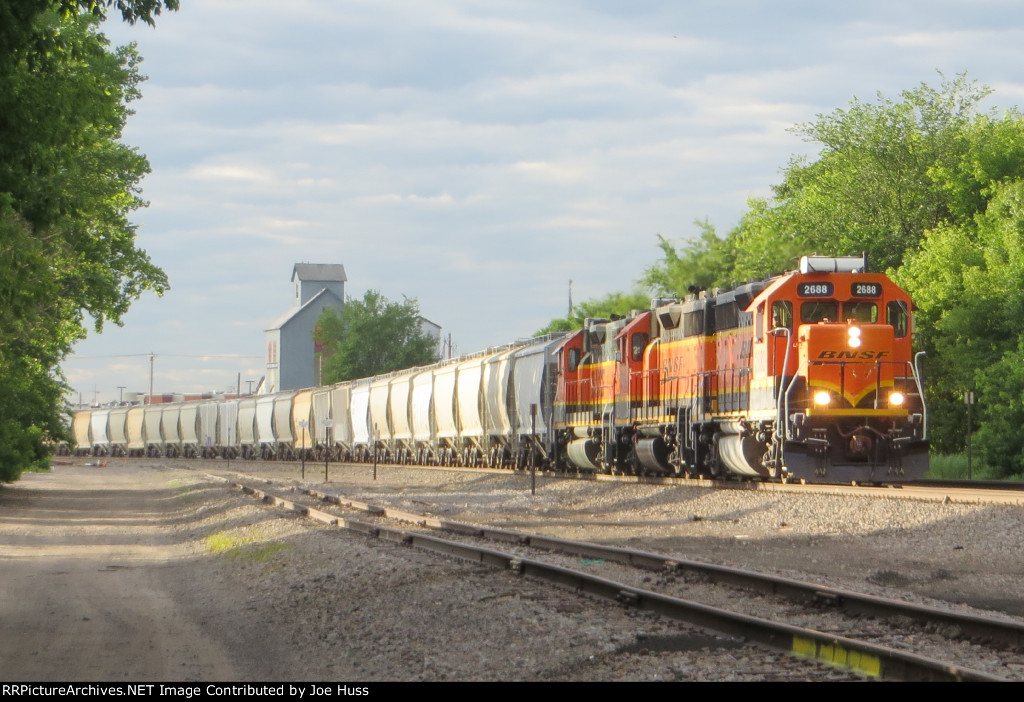 BNSF 2688 West